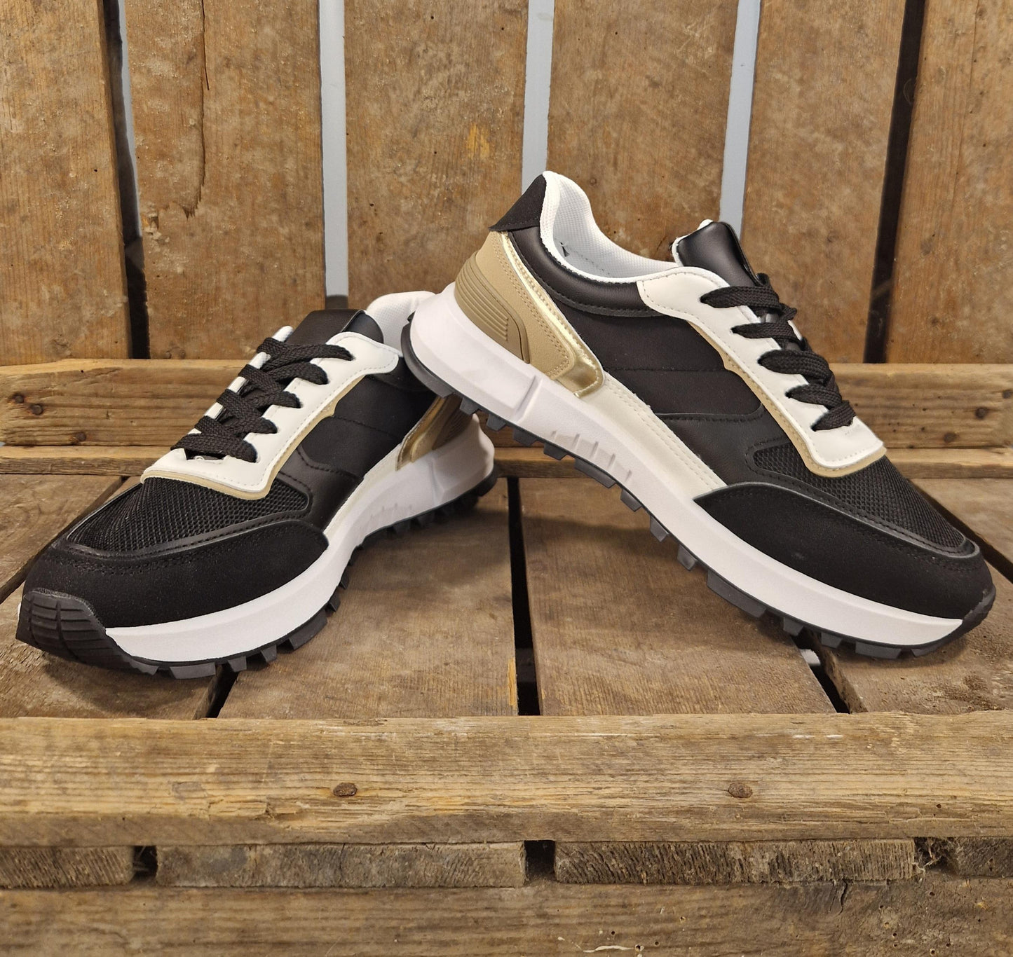 Sneaker Mila Black